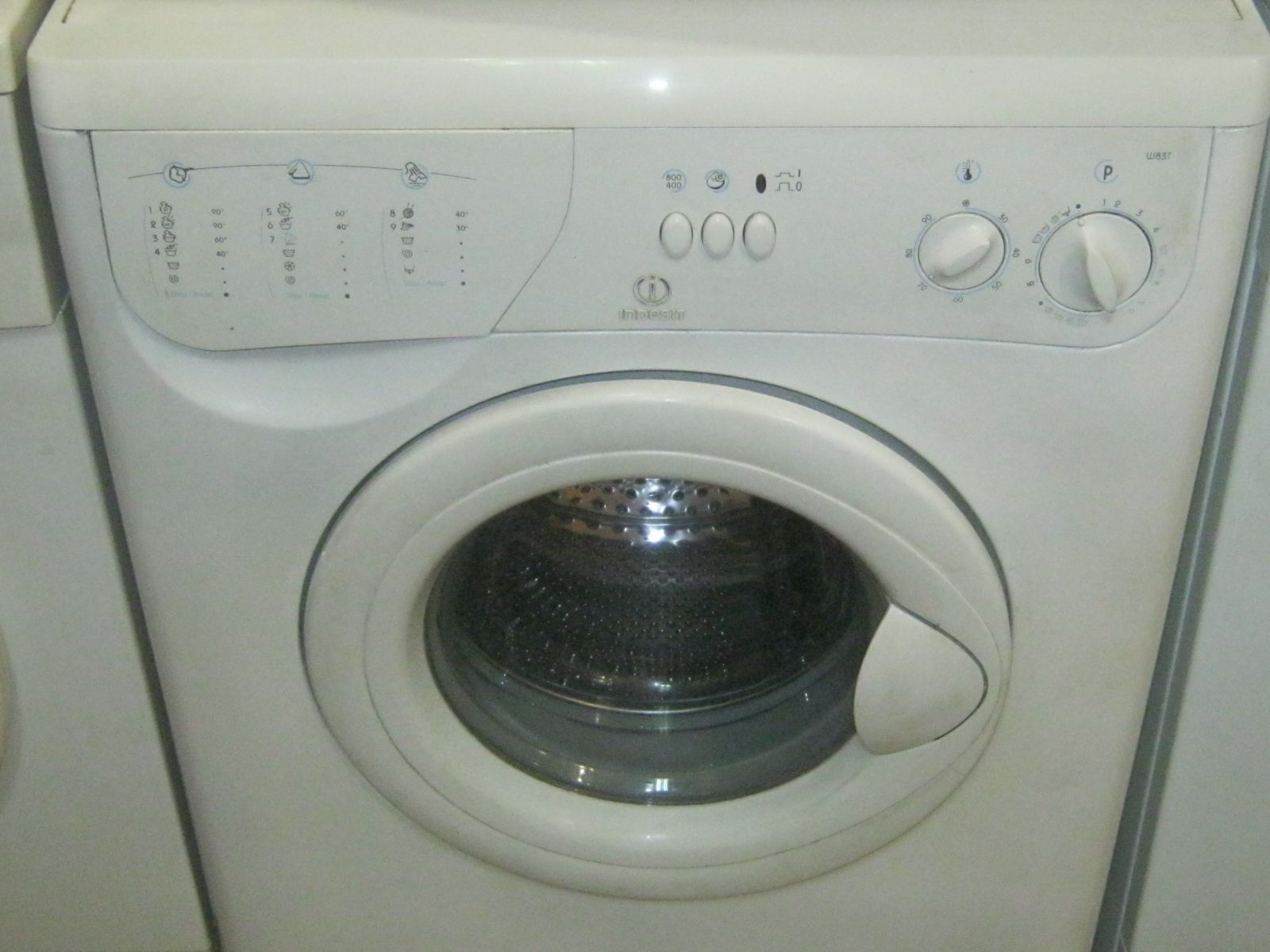 INDESIT W 43 T