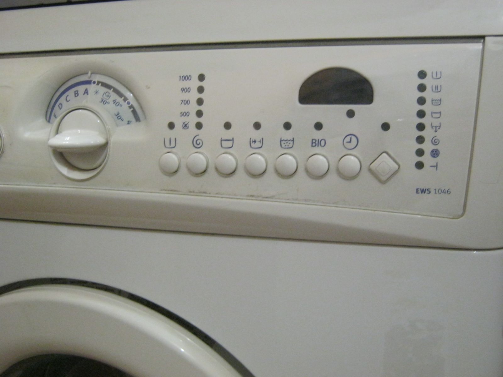ELECTROLUX EWS 1046 б/у