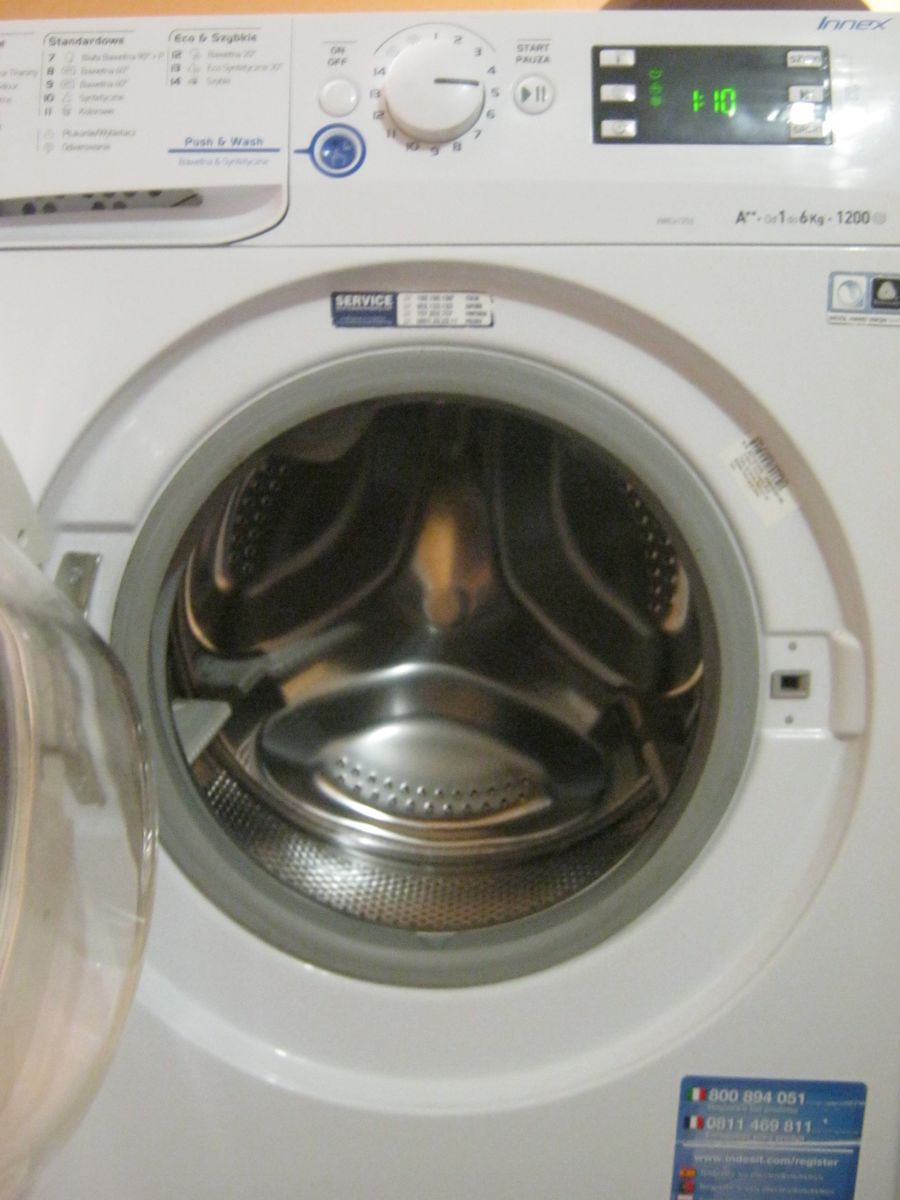 Indesit XWE 61252 б/у