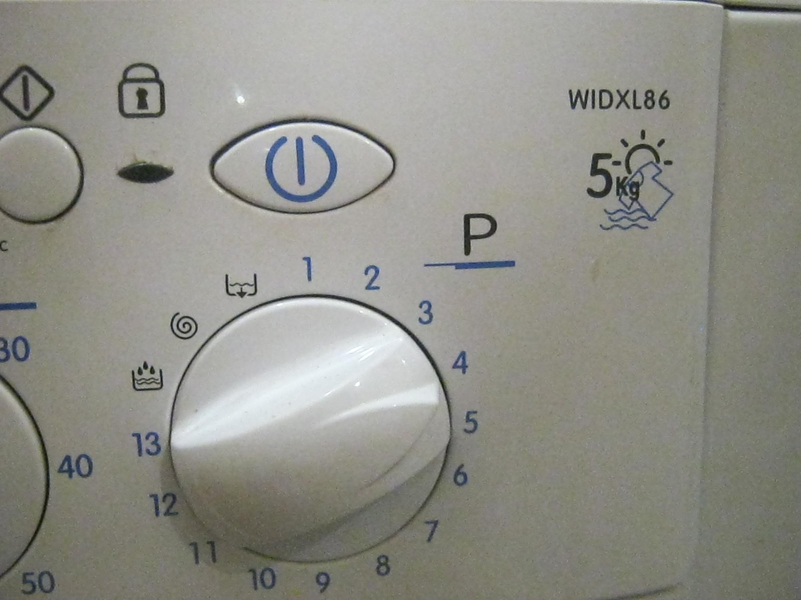 INDESIT WIDL 86 с сушкой