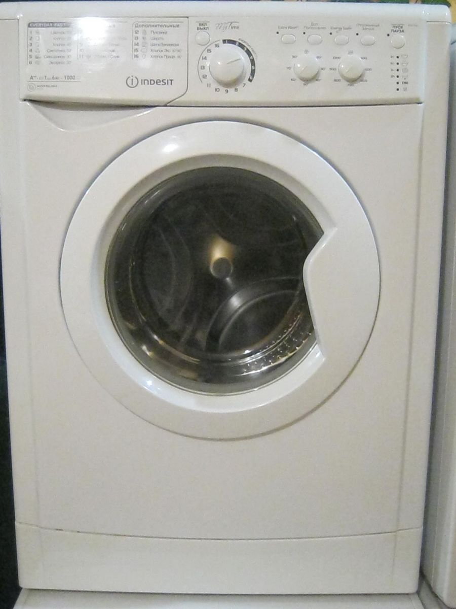  Indesit E2SC 2160W