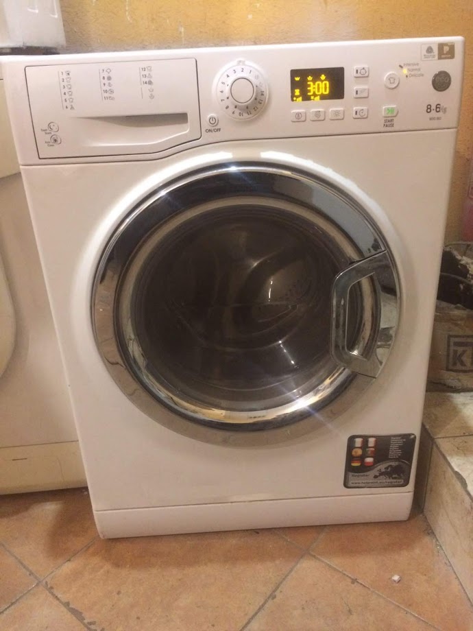 Hotpoint-Ariston WDG 862 с сушкой