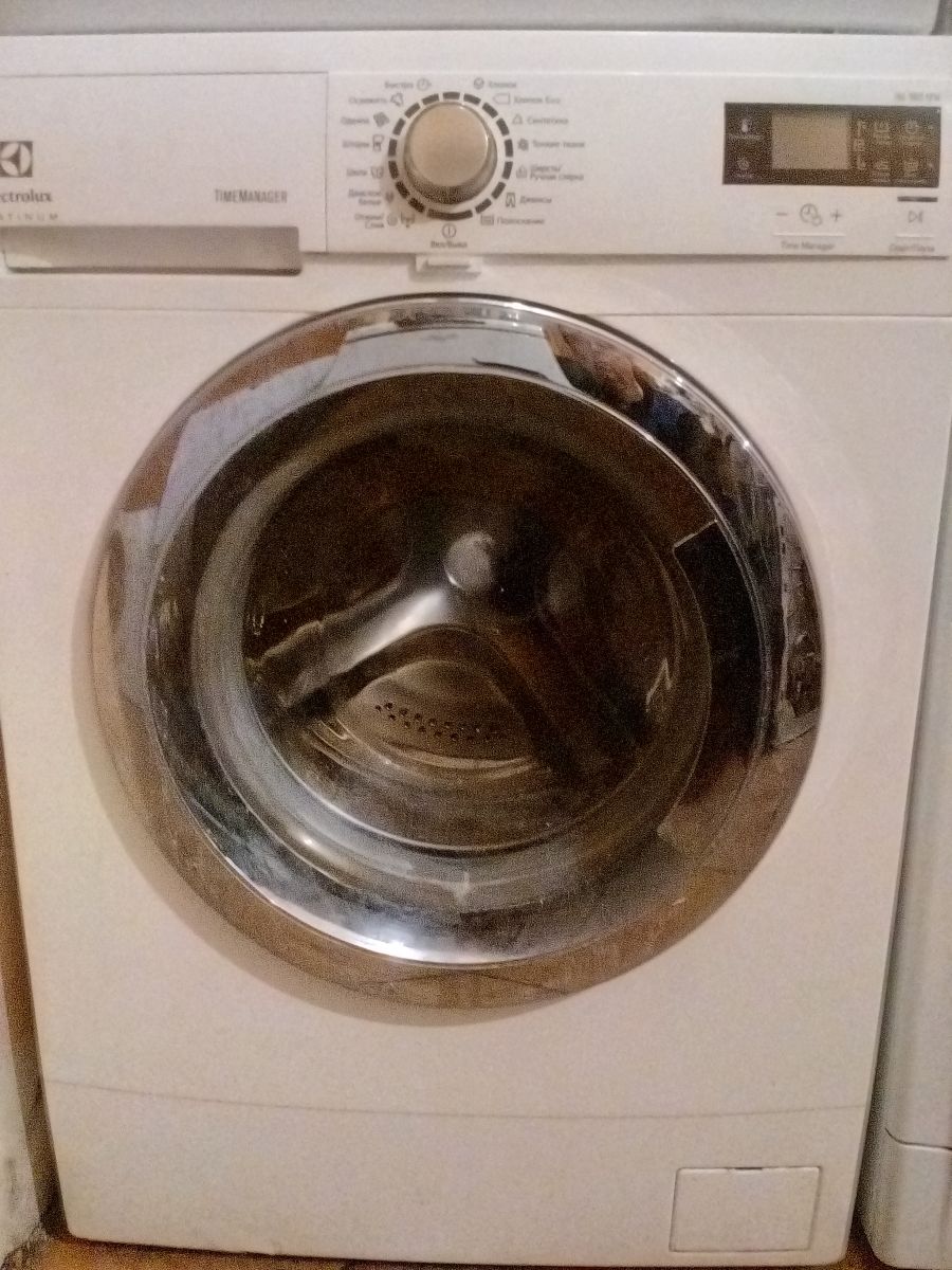ELECTROLUX EWS 1076