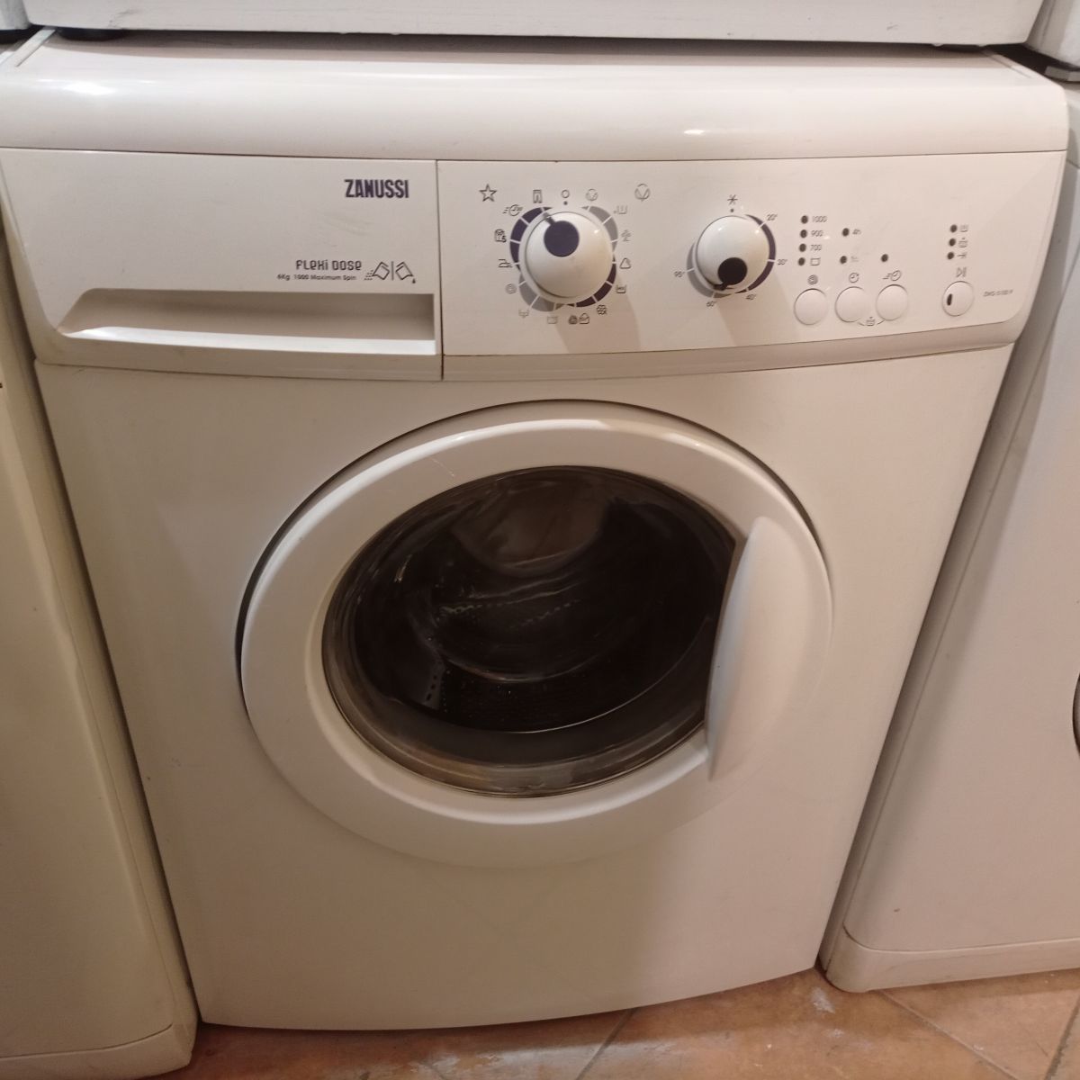 Zanussi ZWG 5100P