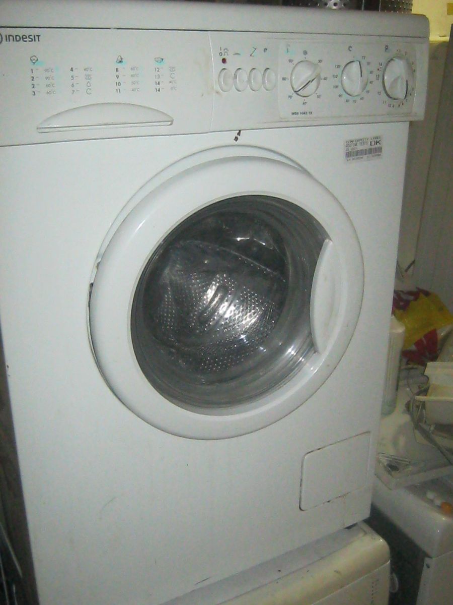 Indesit WDS 1045 TX