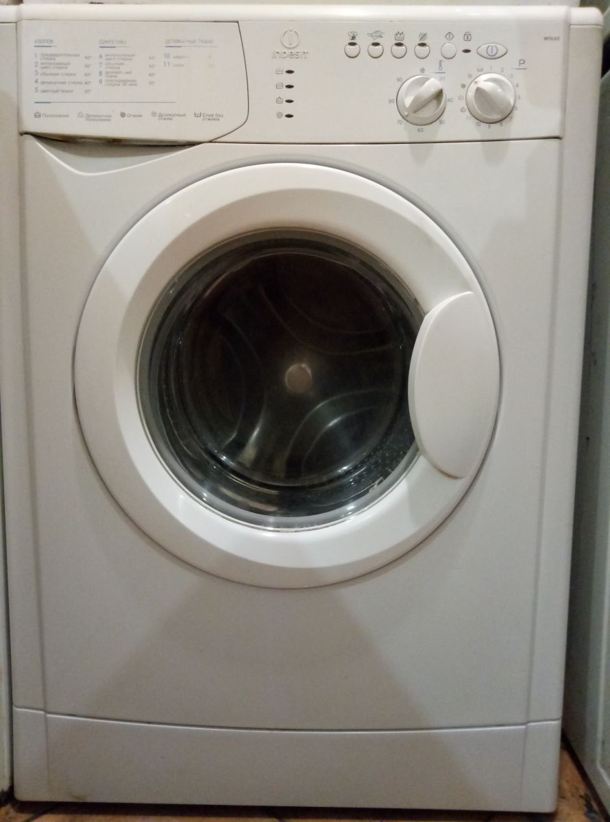 Indesit WISL 82