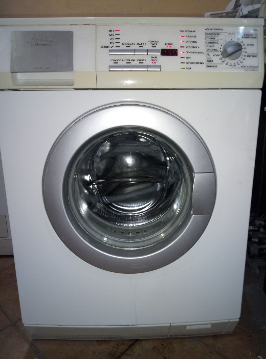 AEG L 76810 з Германии
