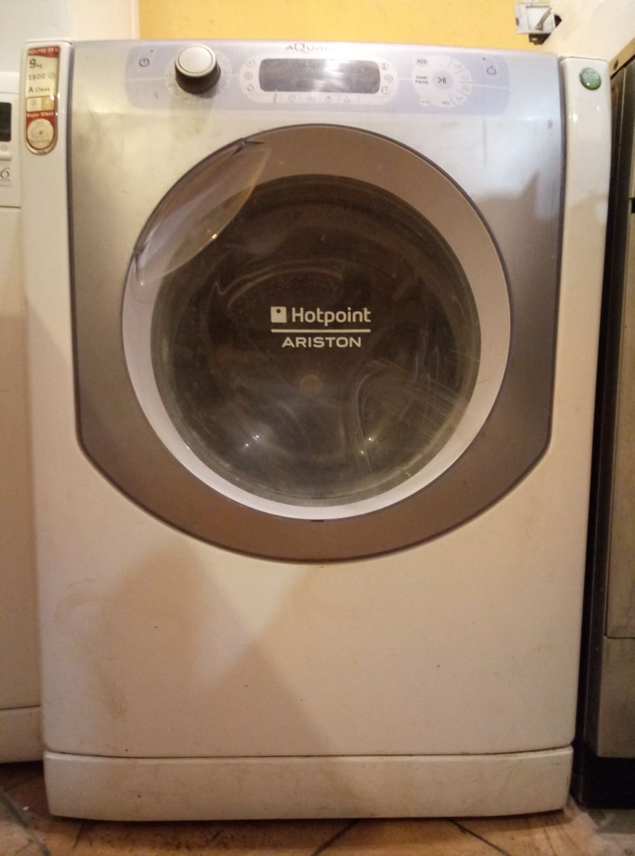 Ariston AQLF9D 69U из Европы