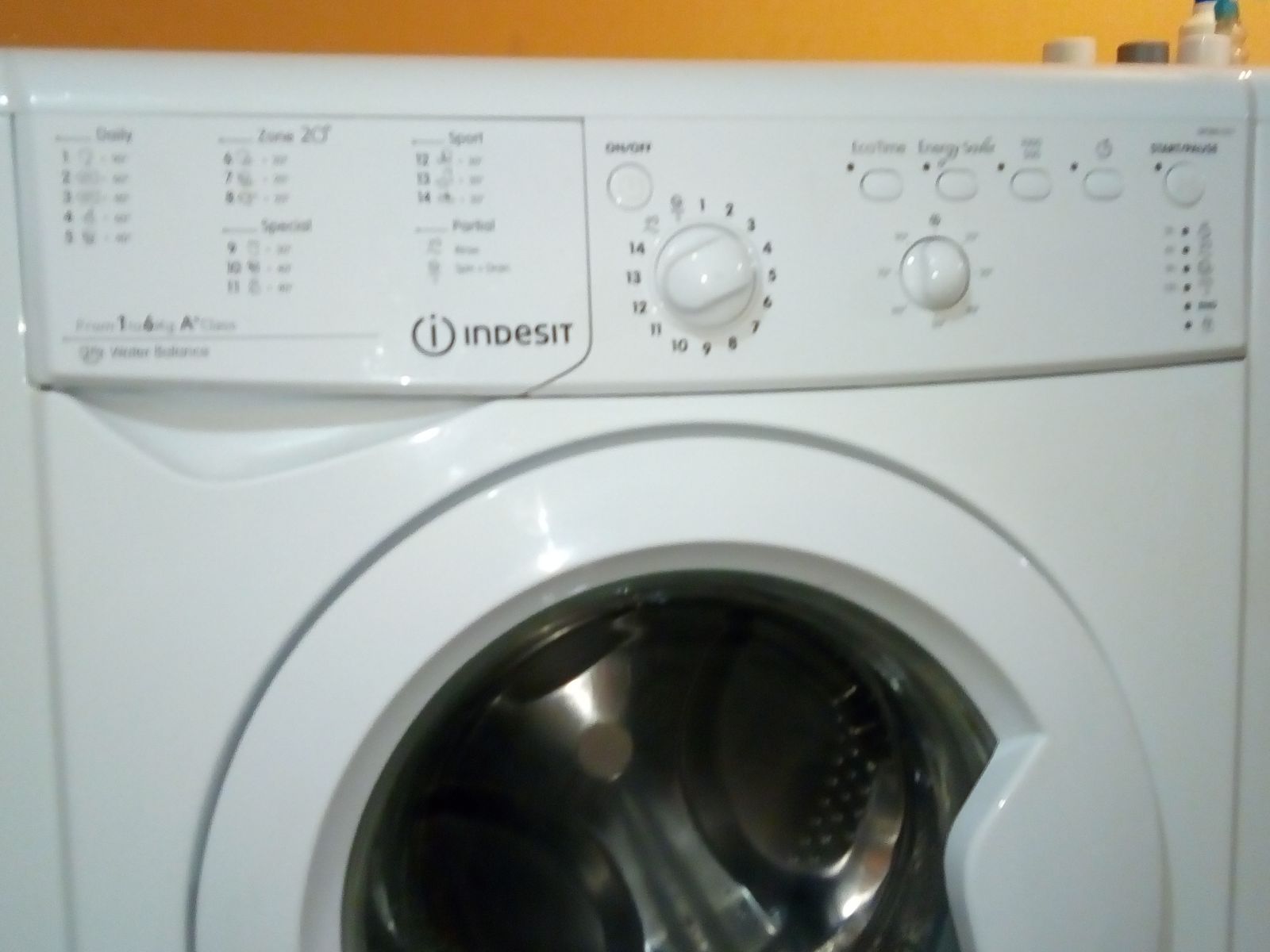  INDESIT IWSB 61051 б/у