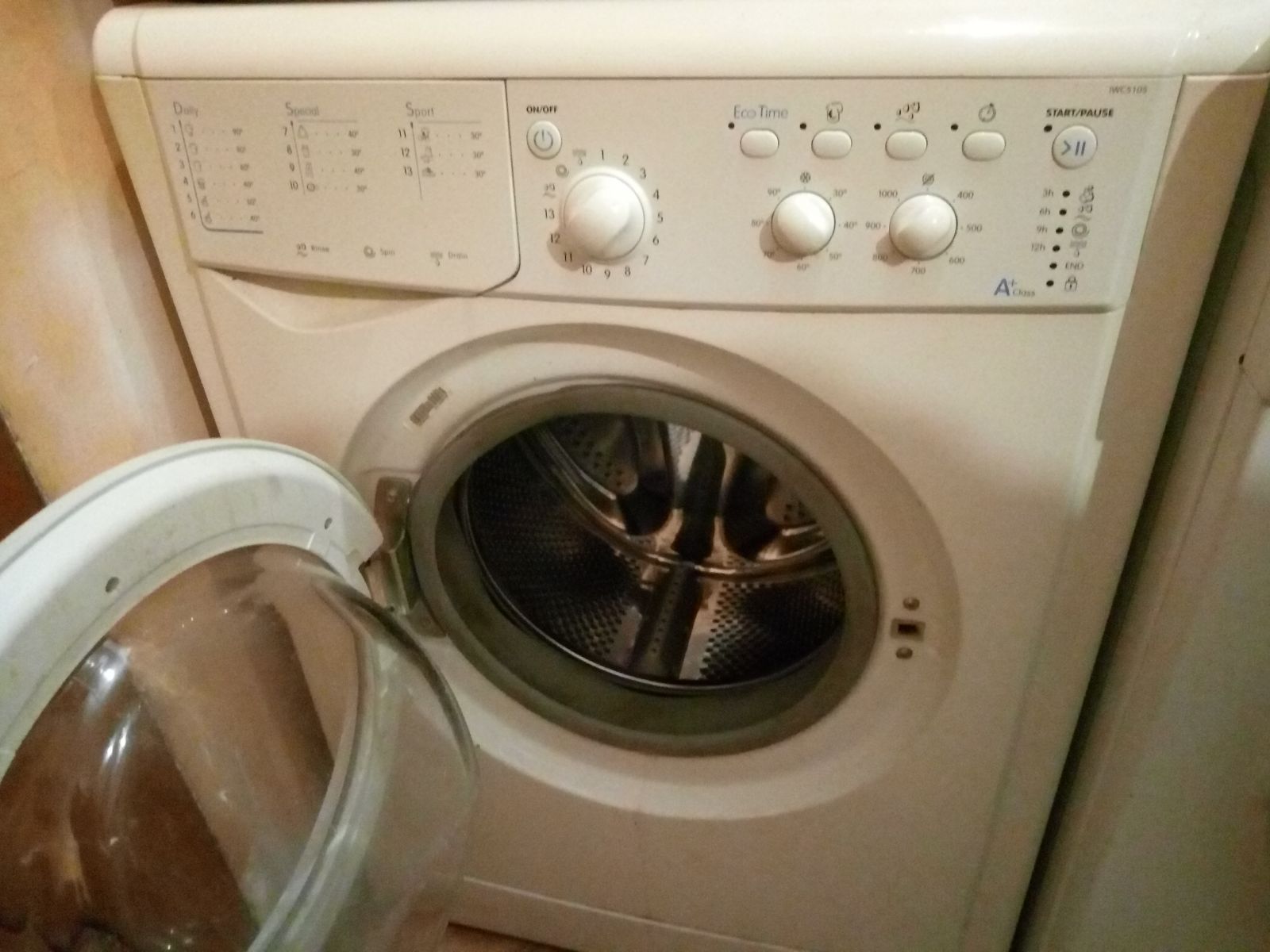 INDESIT IWC 5105 б/у