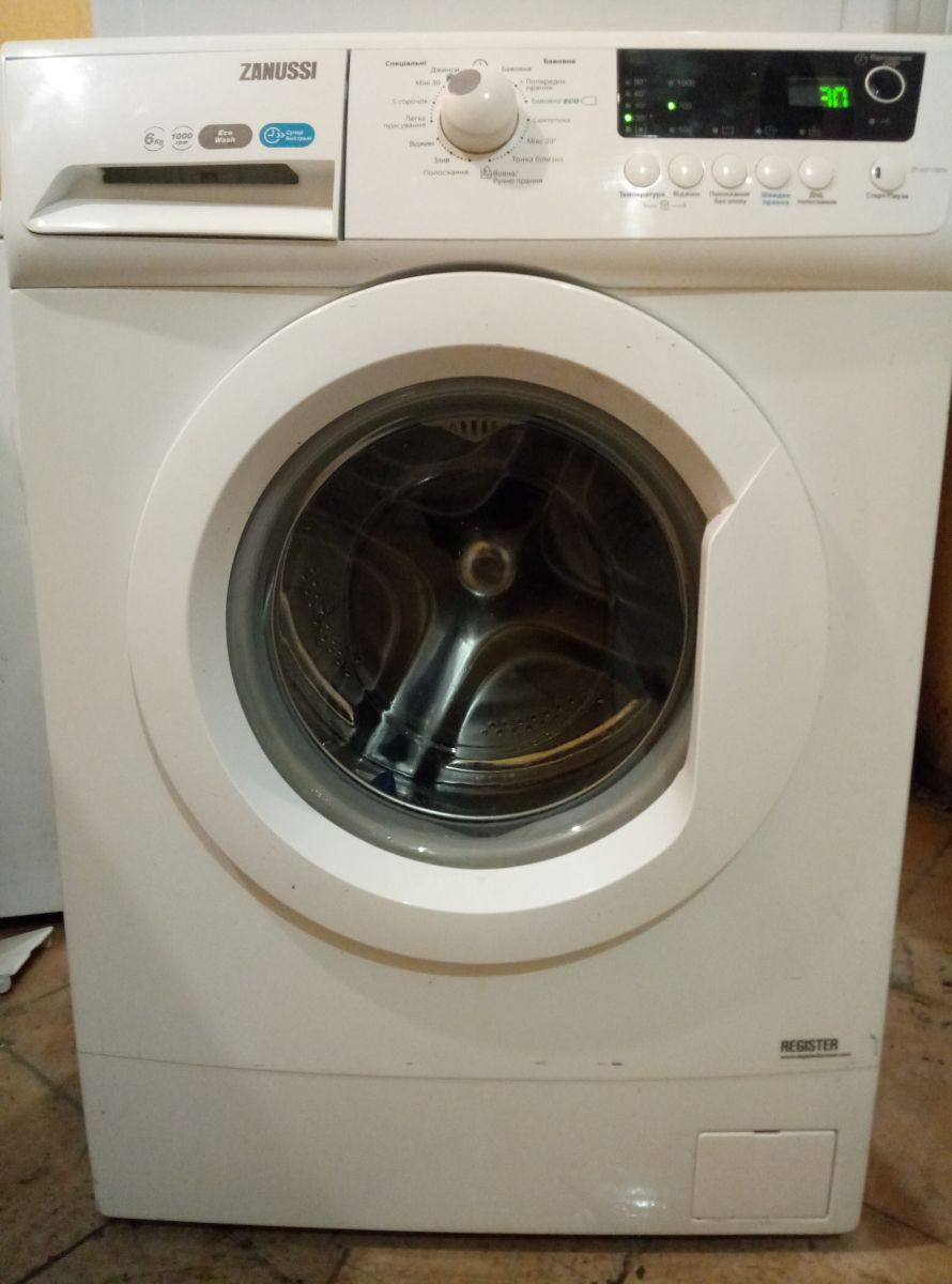 Zanussi ZWH 7100V