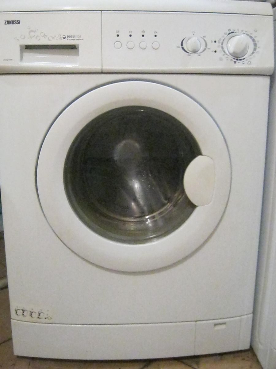 Zanussi ZWS 2105W